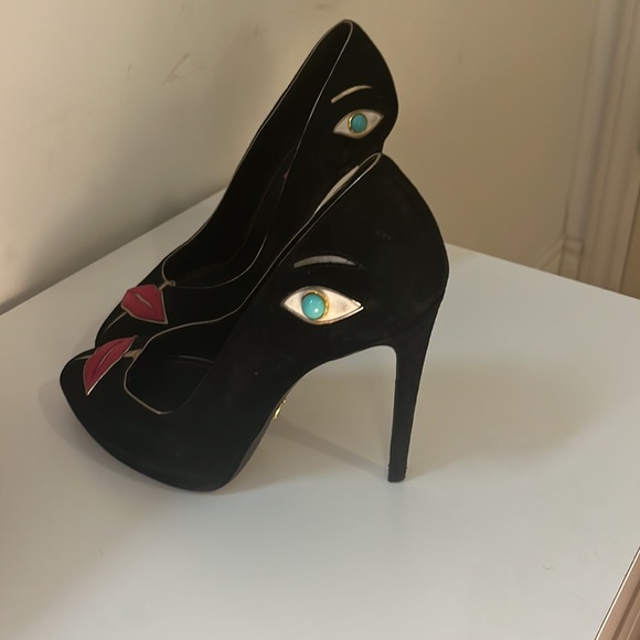 Dolce & Gabbana Authentic Heels - Picture 3 of 6